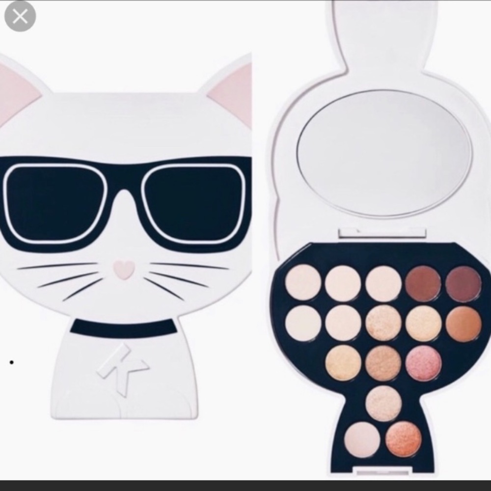 Model Co + Karl Lagerfeld Warm Nude Eyeshadow